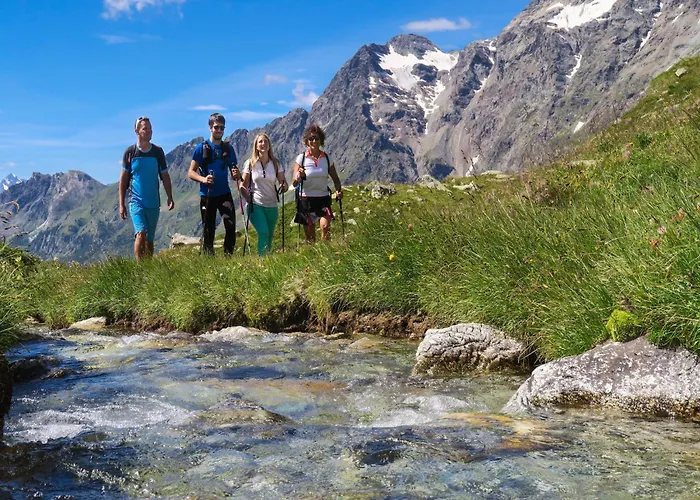 Contemporary In Near Area Breuil-Cervinia