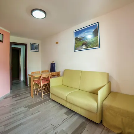 Contemporary In Cervinia Near Area Breuil-Cervinia