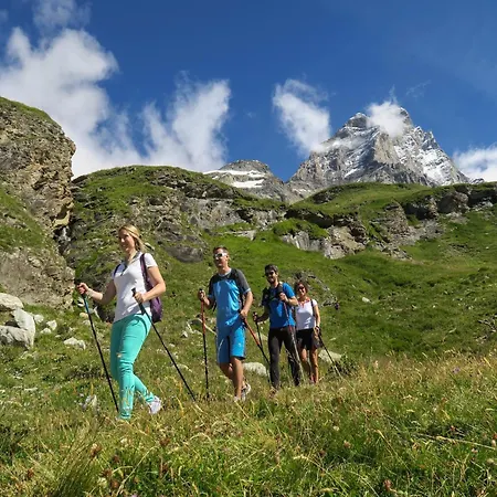 Apartment Contemporary In Cervinia Near Area Breuil-Cervinia