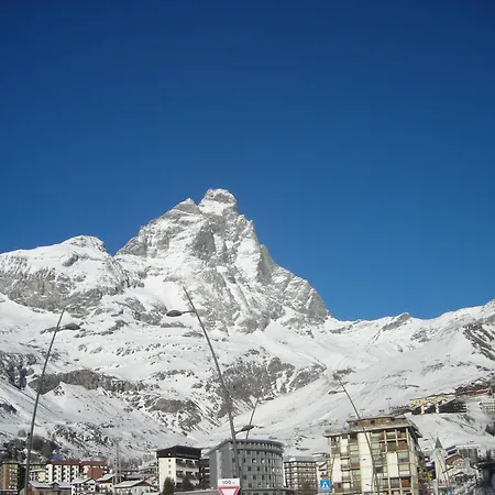 Apartment Contemporary In Cervinia Near Area Breuil-Cervinia