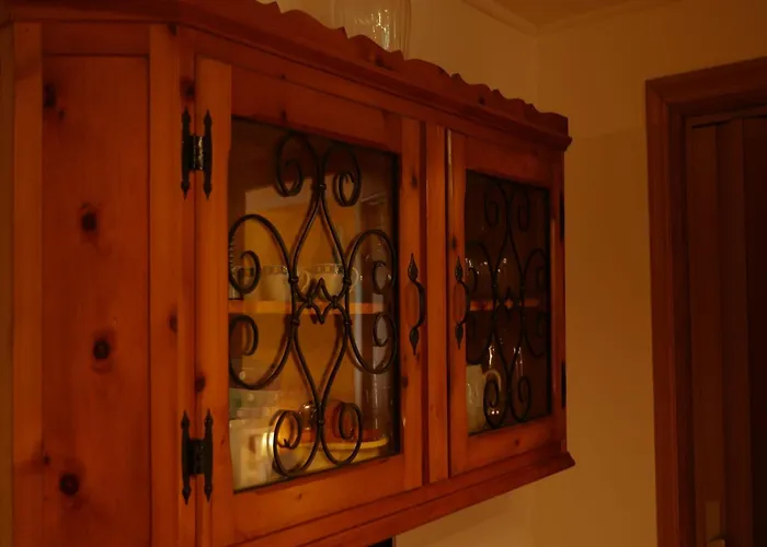 Contemporary In Near Area Апартаменти